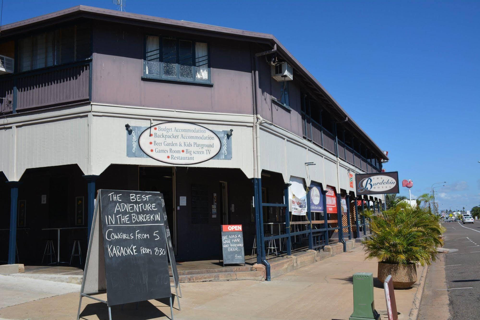 אייר The Burdekin Hotel מראה חיצוני תמונה